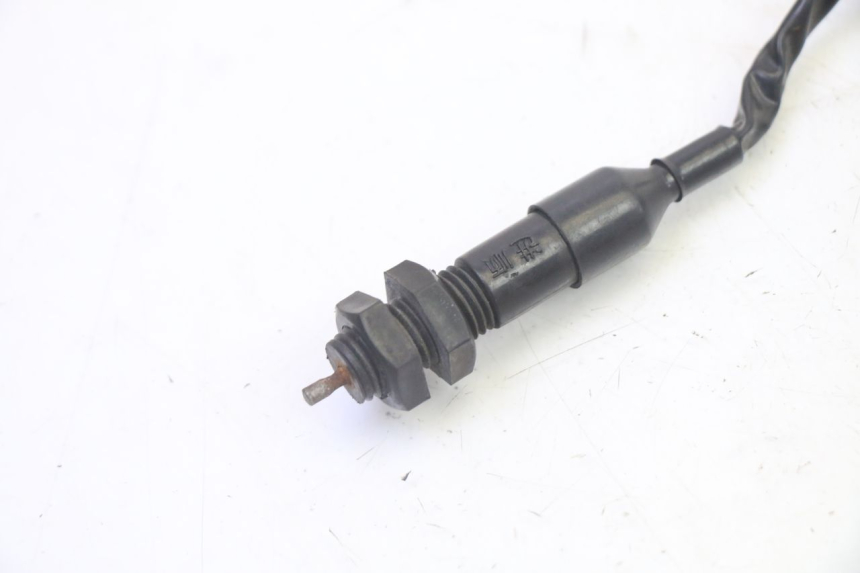 photo de CONTACTEUR FEU STOP ARRIERE STAHO FH 50 (2018 - 2019) - Détail de la pièce