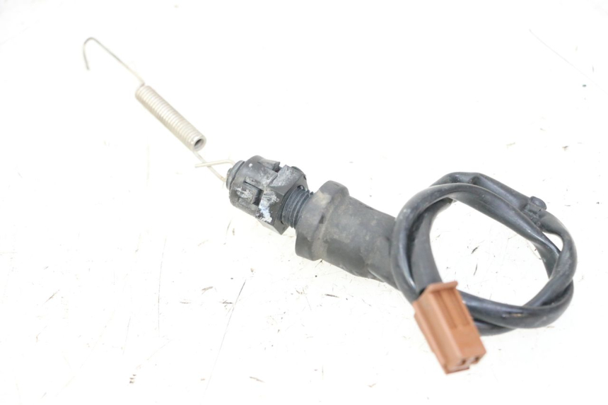 photo de CONTACTEUR FEU STOP ARRIERE YAMAHA FJR ABS 1300 (2006 - 2012) - Zoom état d’usage