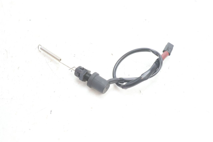 photo de CONTACTEUR FEU STOP ARRIERE YAMAHA FZ8 800 (2010 - 2016) - Autre angle de vue