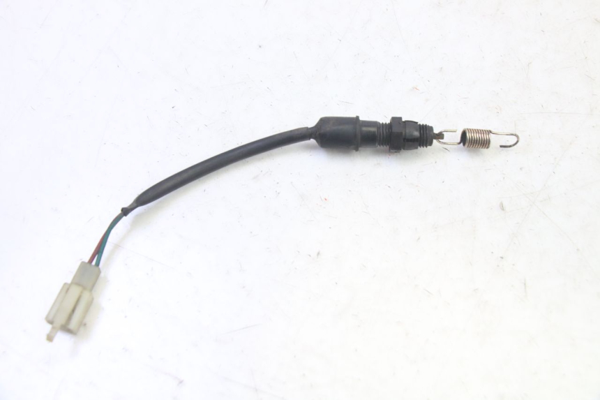 photo de CONTACTEUR FEU STOP ARRIERE KYMCO GRAND DINK 125 (2002 - 2007) - Zoom état d’usage