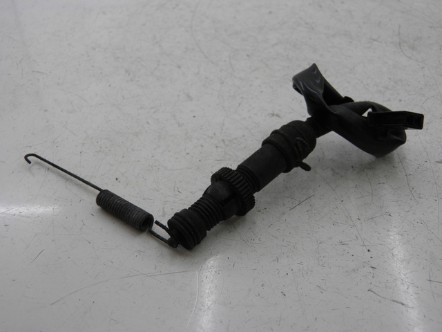 photo de CONTACTEUR FEU STOP ARRIERE HONDA VT C SHADOW 125 (1999 - 2007) - Vue principale