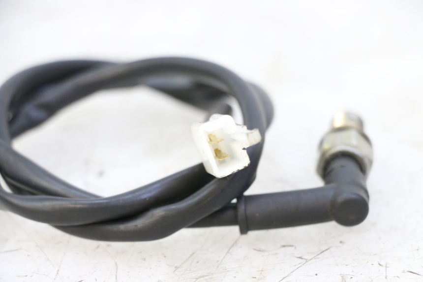 photo de CONTACTEUR FEU STOP ARRIERE KEEWAY K-LIGHT KLIGHT 125 (2018 - 2025) - Zoom état d’usage