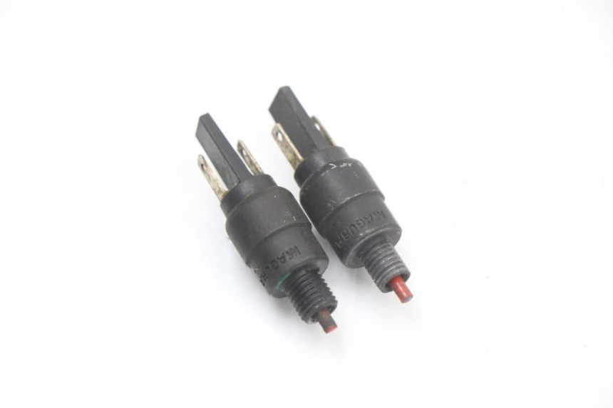 photo de CONTACTEUR FEU STOP ARRIERE PIAGGIO LIBERTY 4T 50 (2018 - 2021) - Vue principale