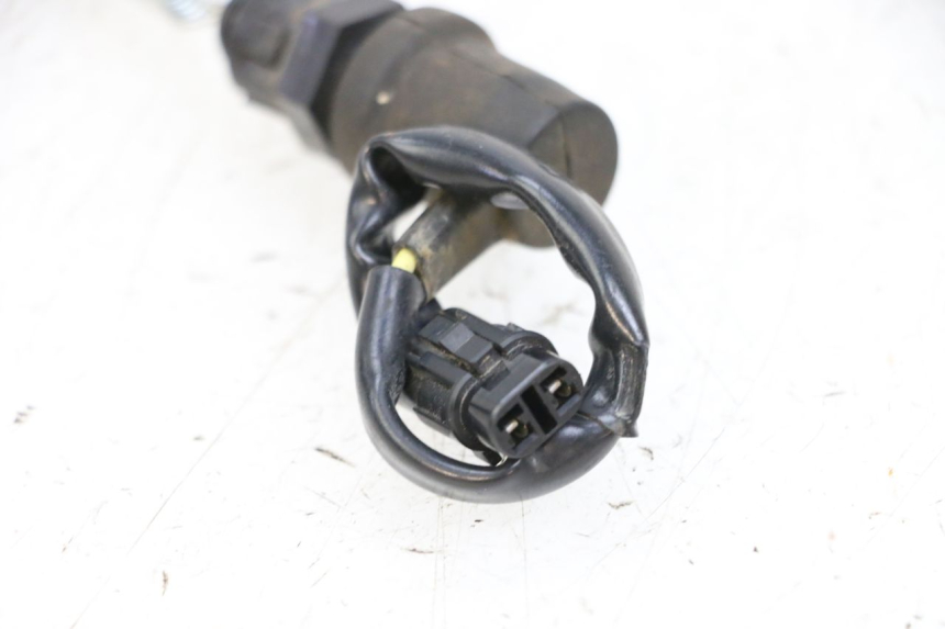 photo de CONTACTEUR FEU STOP ARRIERE YAMAHA MT-07 MT07 ABS 700 (2018 - 2020) - Zoom état d’usage