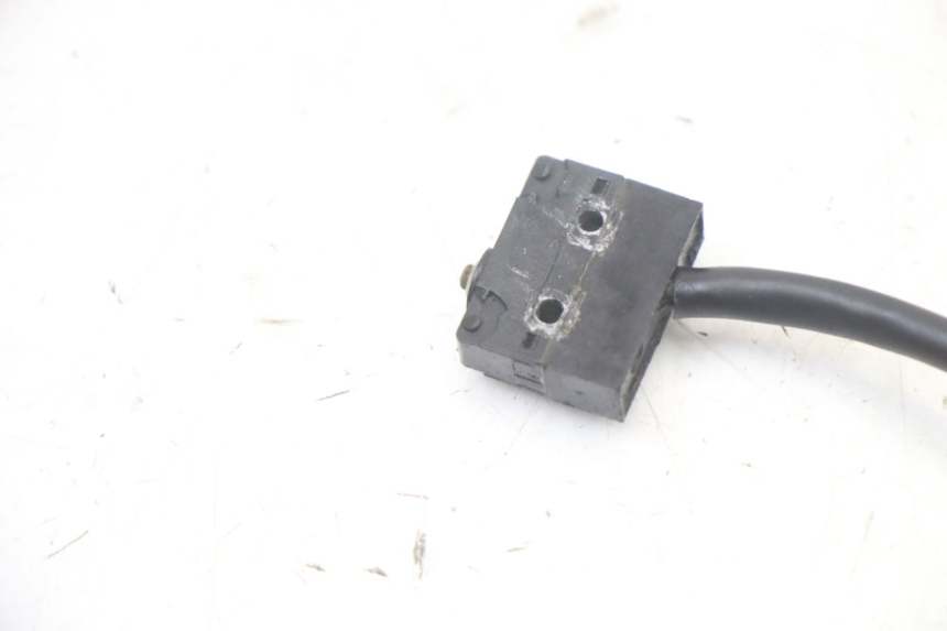 photo de CONTACTEUR FEU STOP ARRIERE PEUGEOT SATELIS COMPRESSOR K15 125 (2006 - 2009) - Zoom état d’usage