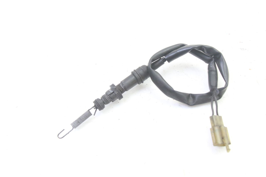 photo de CONTACTEUR FEU STOP ARRIERE HONDA ST PAN EUROPEAN 1300 (2002 - 2013) - Détail de la pièce