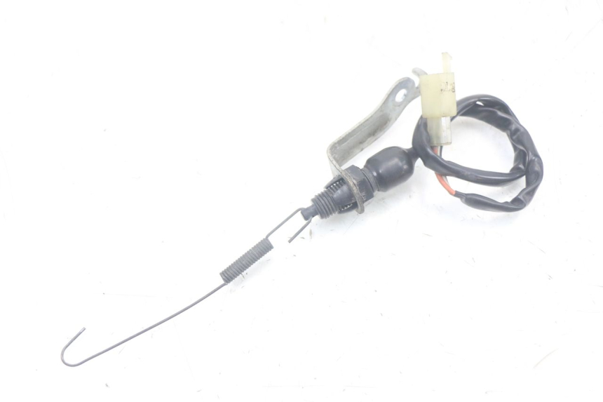 photo de CONTACTEUR FEU STOP ARRIERE SUZUKI SV N 650 (1999 - 2002) - Détail de la pièce