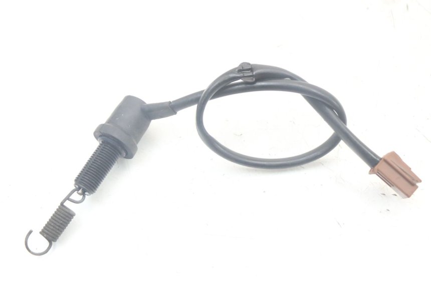 photo de CONTACTEUR FEU STOP ARRIERE YAMAHA TDM ABS 900 (2002 - 2014) - Détail de la pièce