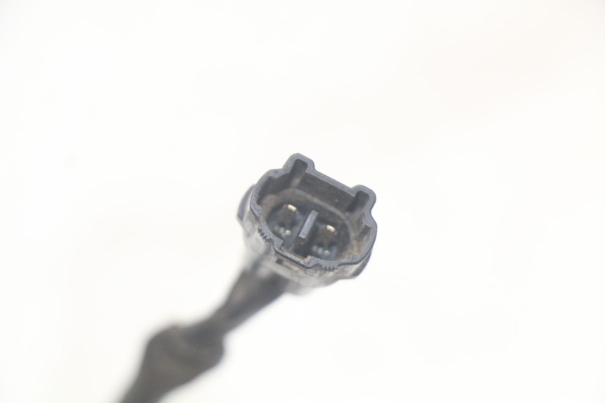 photo de CONTACTEUR FEU STOP ARRIERE KAWASAKI VERSYS ABS 650 (2015 - 2018) - Zoom état d’usage