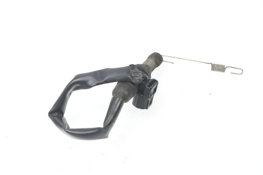 photo de CONTACTEUR FEU STOP ARRIERE HONDA VFR F 1200 (2010 - 2015) - Détail de la pièce