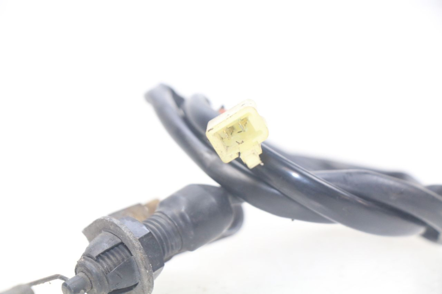 photo de CONTACTEUR FEU STOP ARRIERE SUZUKI XF FREEWIND 650 (1997 - 2003) - Détail de la pièce