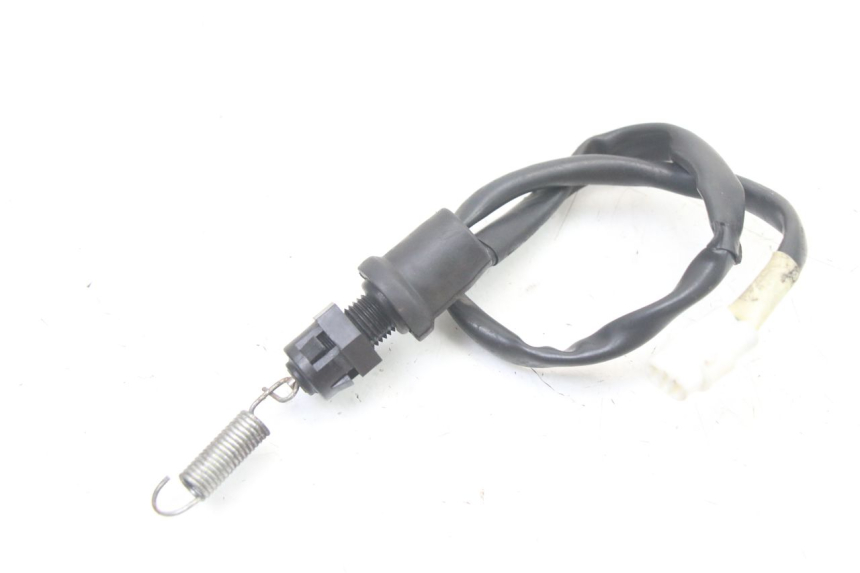 photo de CONTACTEUR FEU STOP ARRIERE YAMAHA XJ6 600 (2008 - 2016) - Détail de la pièce