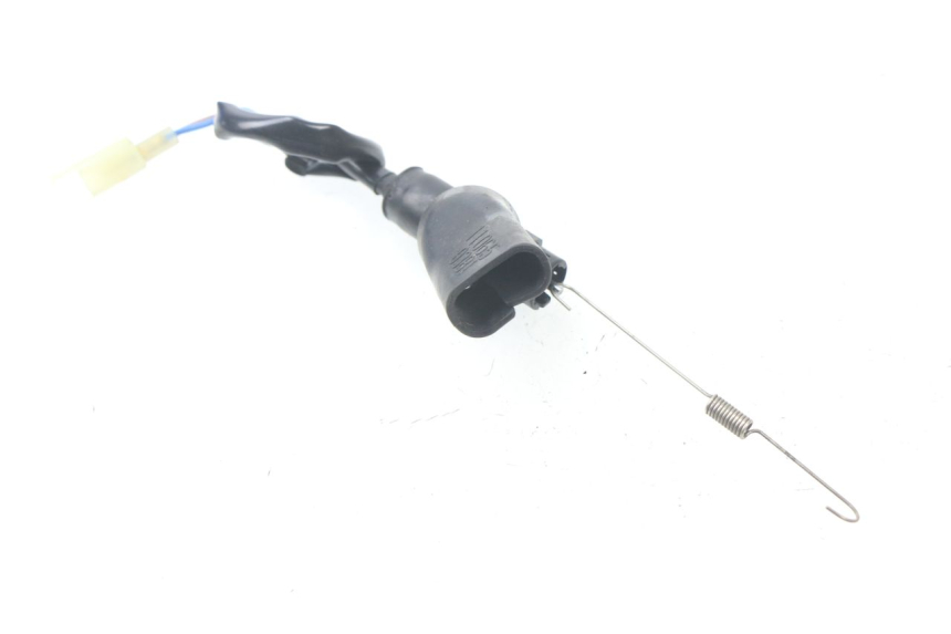 photo de CONTACTEUR FEU STOP ARRIERE KAWASAKI Z ABS 750 (2007 - 2013) - Vue principale