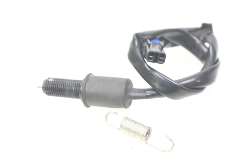 photo de CONTACTEUR FEU STOP ARRIERE KAWASAKI Z 650 (2016 - 2019) - Détail de la pièce