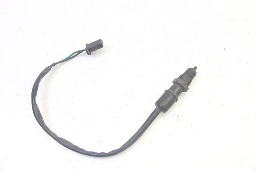 photo de CONTACTEUR FEU STOP ARRIERE KYMCO ZING 125 (1997 - 2003) - Zoom état d’usage