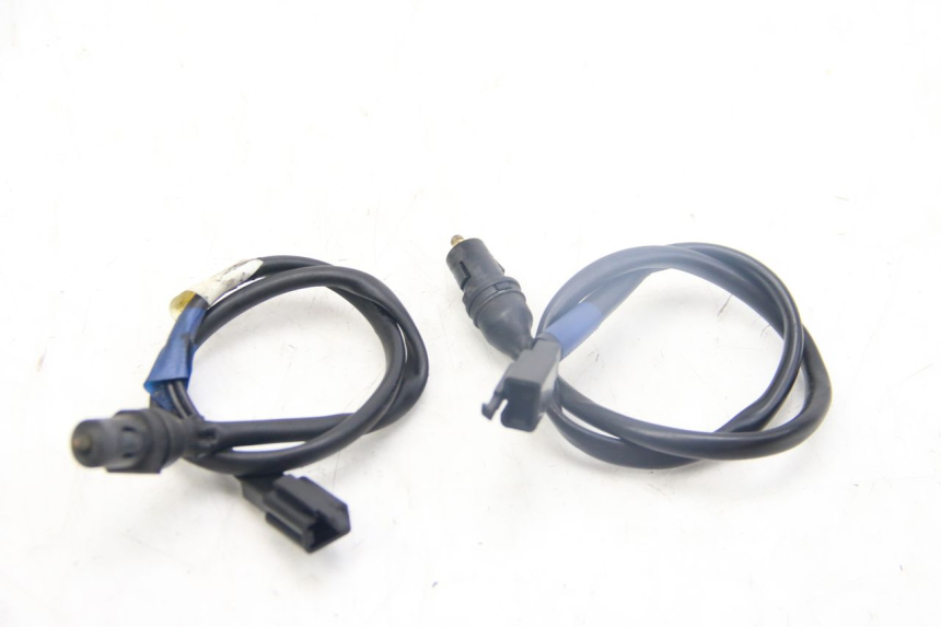 photo de CONTACTEUR FEU STOP YAMAHA BW'S BWS 125 (2010 - 2013) - Vue principale