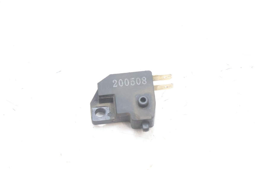 photo de CONTACTEUR FEU STOP DROIT KYMCO AGILITY 16+ 4T 50 (2018 - 2023) - Vue principale
