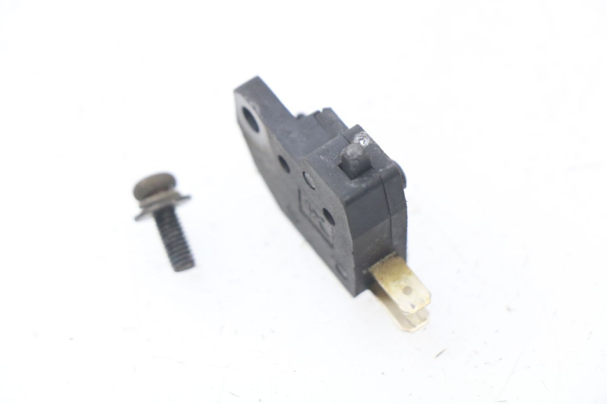 photo de CONTACTEUR FEU STOP DROIT KYMCO AGILITY CITY 2T 50 (2008 - 2016) - Zoom état d’usage