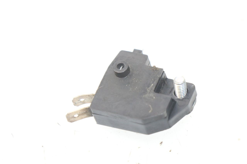 photo de CONTACTEUR FEU STOP DROIT MV AGUSTA BRUTALE R WALLY 910 (2008 - 2008) - Zoom état d’usage