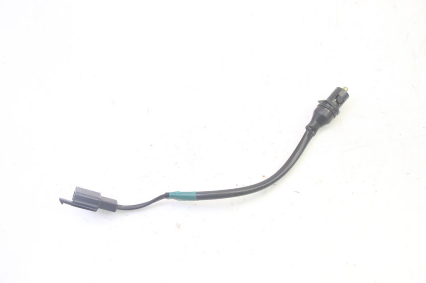 photo de CONTACTEUR FEU STOP DROIT YAMAHA CYGNUS X INJECTION 125 (2007 - 2013) - Autre angle de vue