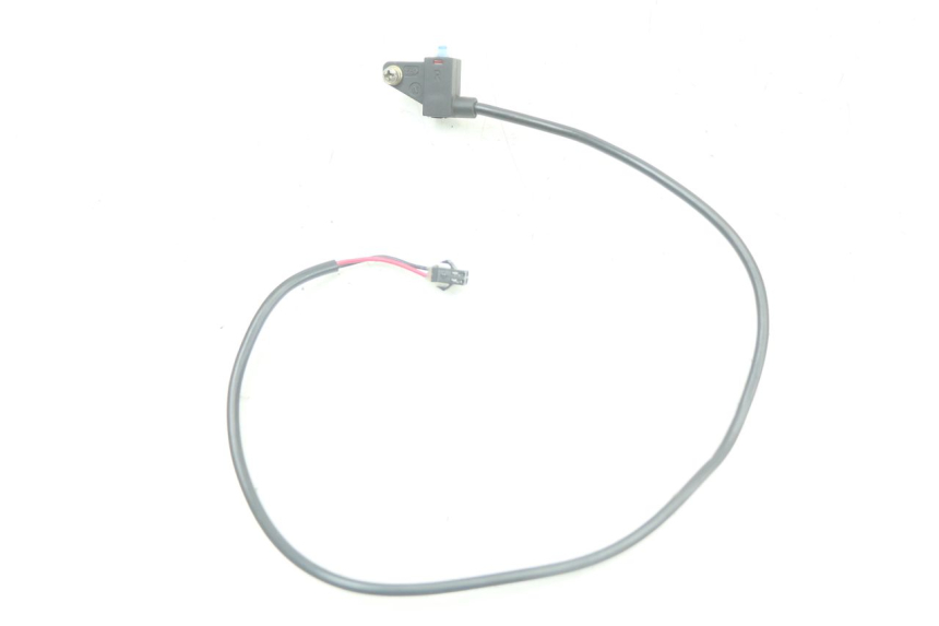 photo de CONTACTEUR FEU STOP DROIT WAYSCRAL E-START 1 (2018 - 2022) - Détail de la pièce