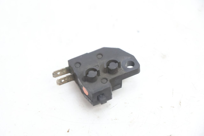 photo de CONTACTEUR FEU STOP DROIT KAWASAKI ER-6 ER6 N 650 (2005 - 2009) - Autre angle de vue