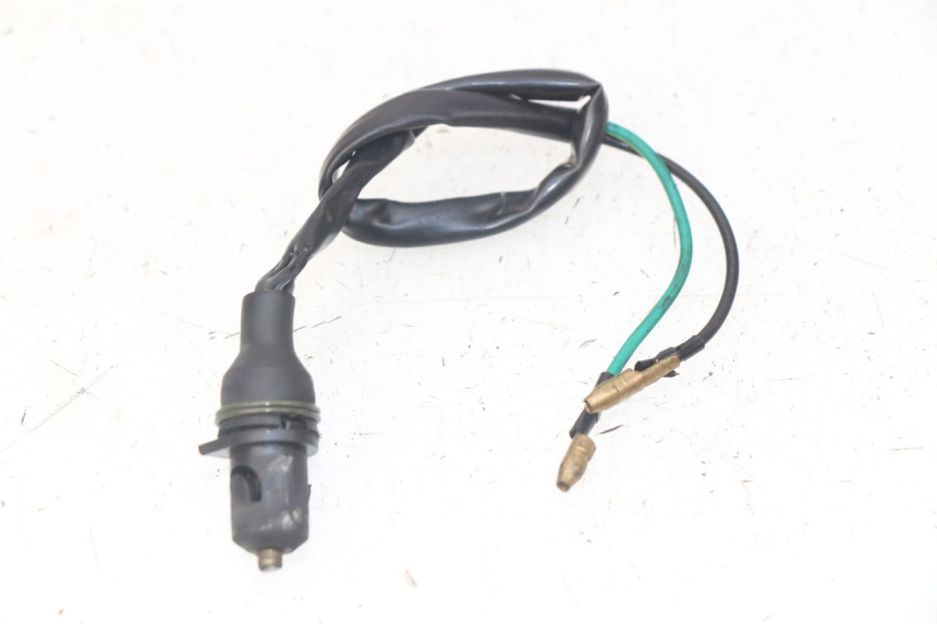 photo de CONTACTEUR FEU STOP DROIT JM MOTORS EVOLIS 4T 50 (2018 - 2022) - Vue principale