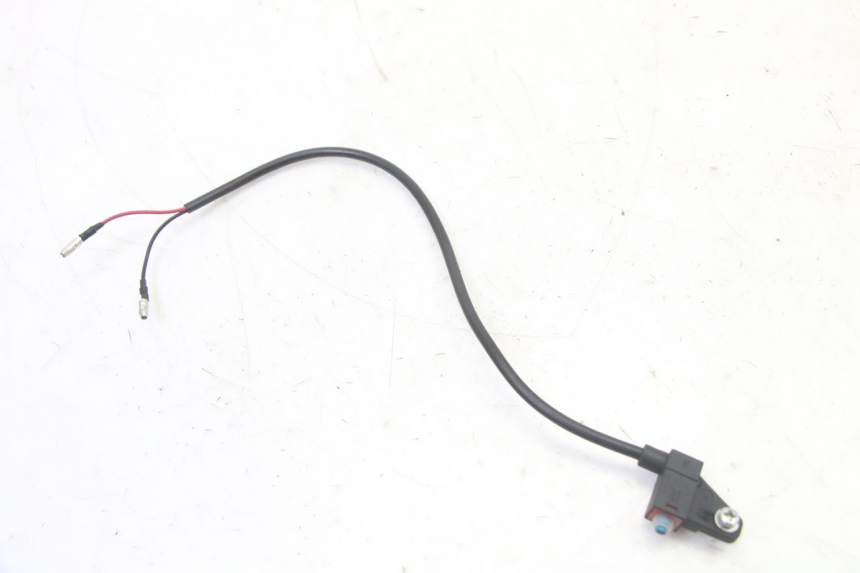 photo de CONTACTEUR FEU STOP DROIT VENESI FLY RETRO 4T 50 (2020 - 2025) - Zoom état d’usage