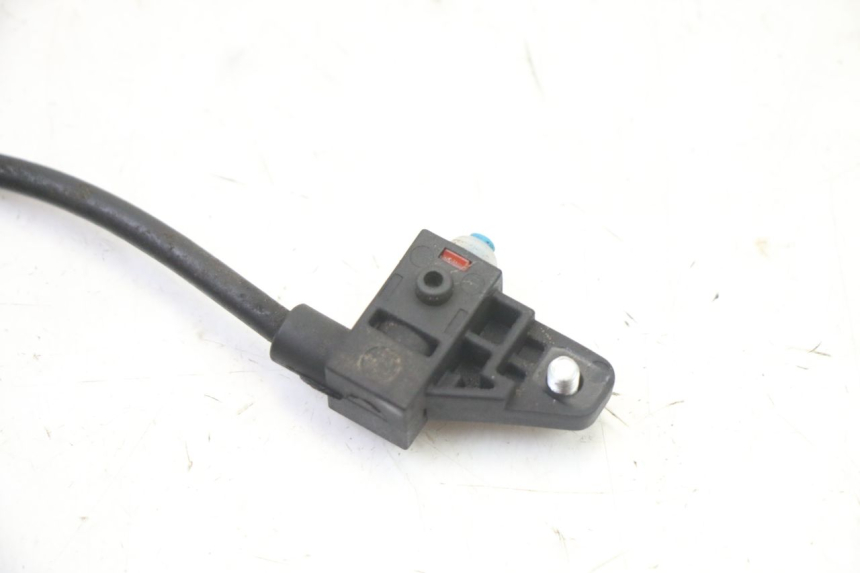 photo de CONTACTEUR FEU STOP DROIT VENESI FLY RETRO 4T 50 (2020 - 2025) - Vue d’ensemble