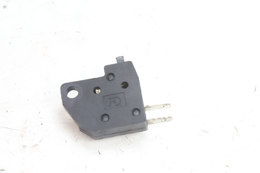 photo de CONTACTEUR FEU STOP DROIT NECO GPX LC 2T 50 (2014 - 2018) - Vue principale