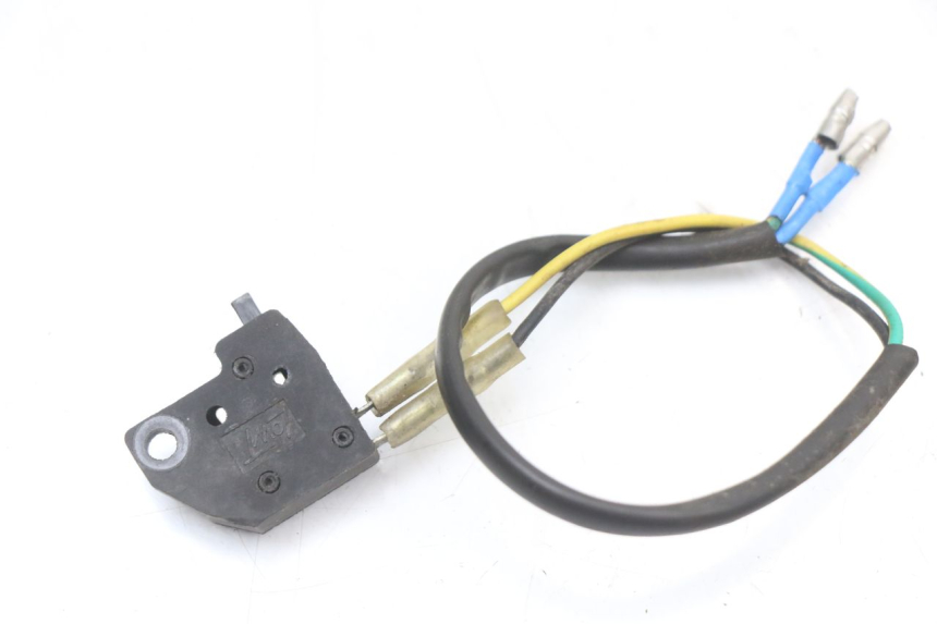 photo de CONTACTEUR FEU STOP DROIT EUROCKA GTR 50 (2007 - 2017) - Vue principale