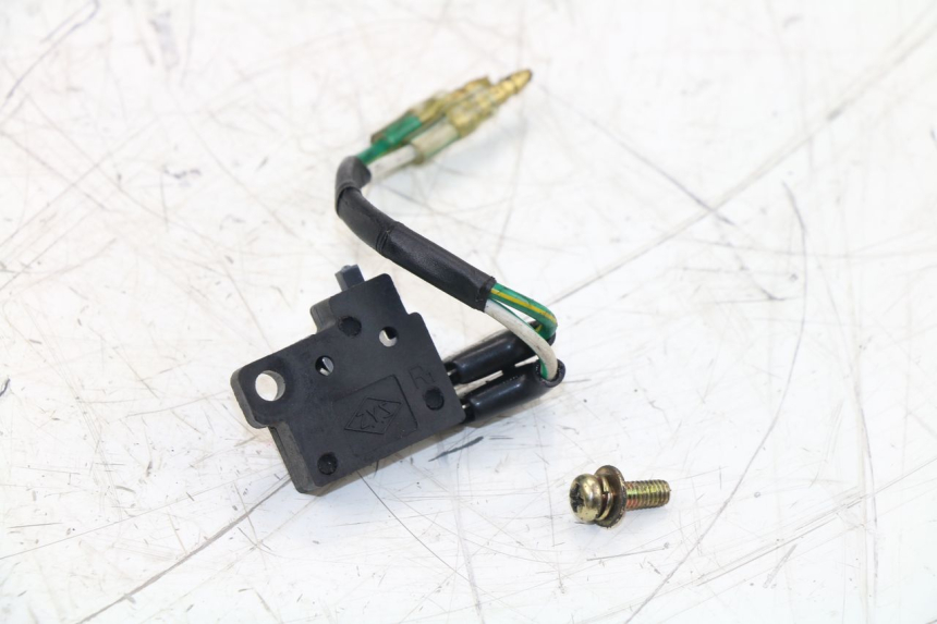 photo de CONTACTEUR FEU STOP DROIT SYM HD EVO 125 (2006 - 2010) - Zoom état d’usage