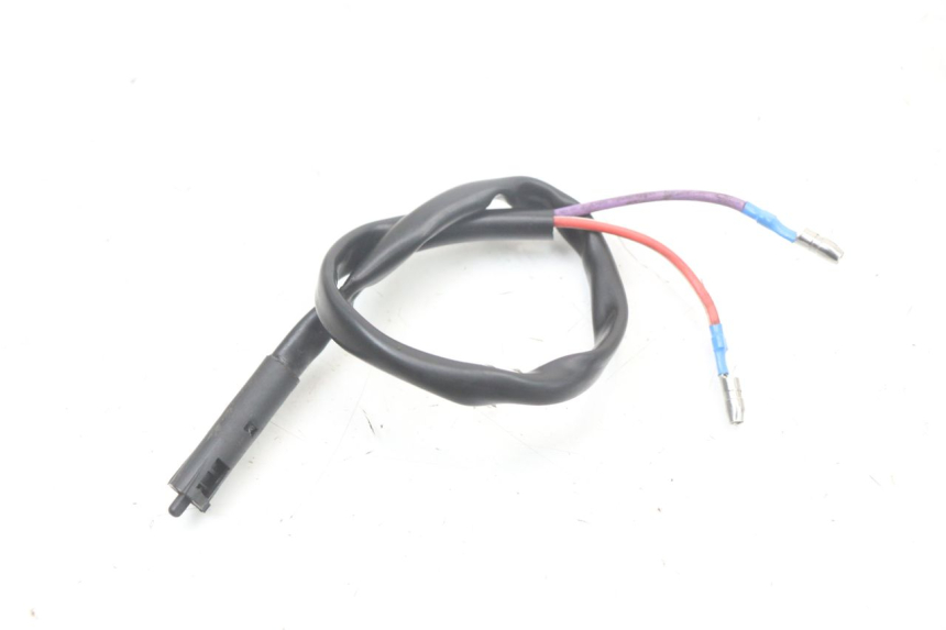 photo de CONTACTEUR FEU STOP DROIT KEEWAY HURRICANE 50 (2006 - 2019) - Détail de la pièce