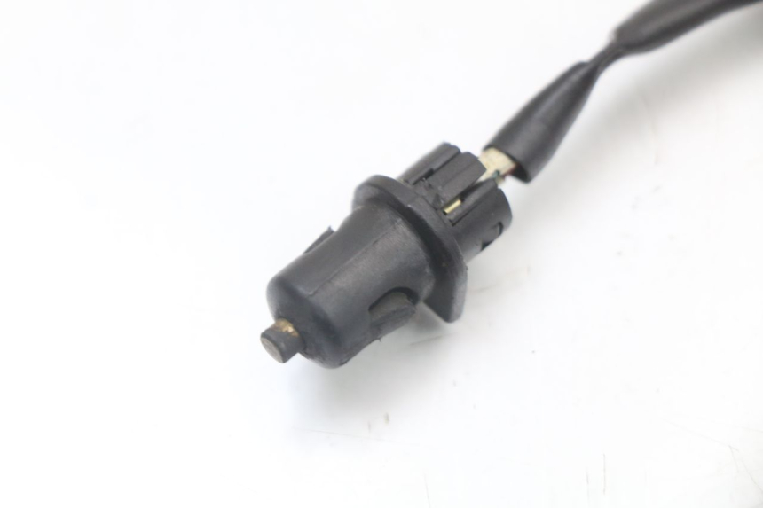 photo de CONTACTEUR FEU STOP DROIT RIDE KALLIO 50 (2010 - 2019) - Zoom état d’usage