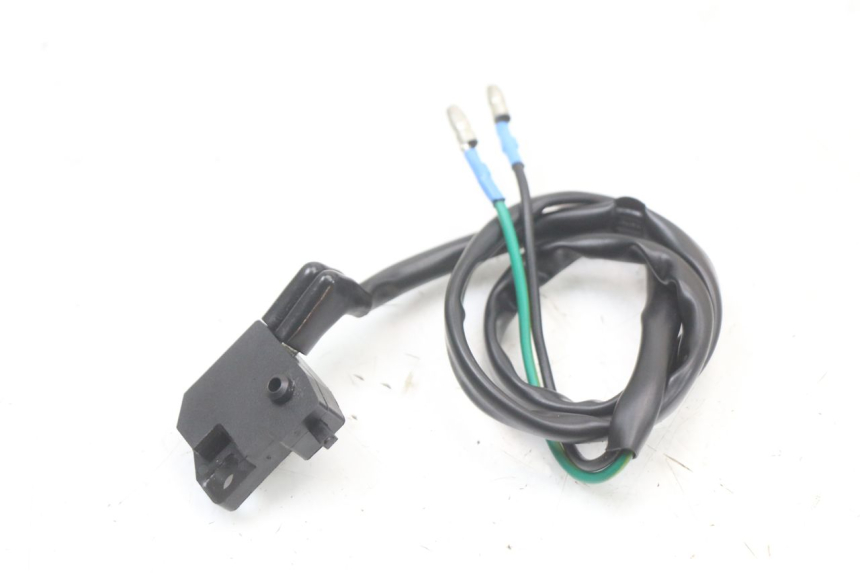 photo de CONTACTEUR FEU STOP DROIT ORCAL KITE 4T 50 (2019 - 2023) - Détail de la pièce