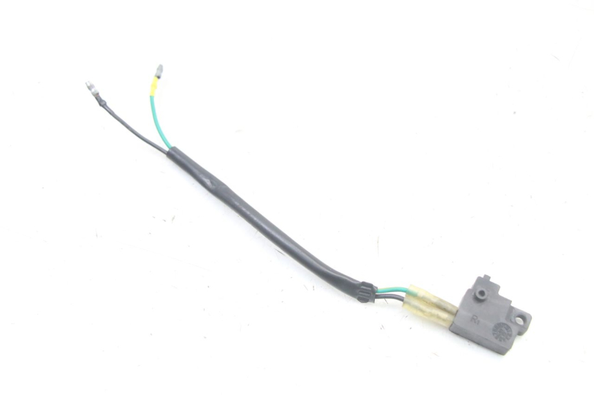 photo de CONTACTEUR FEU STOP DROIT KYMCO PEOPLE S 125 (2000 - 2008) - Autre angle de vue