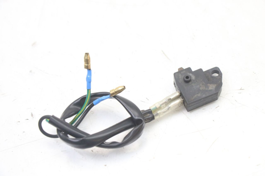 photo de CONTACTEUR FEU STOP DROIT MASH CITY 4T 50 (2018 - 2020) - Autre angle de vue