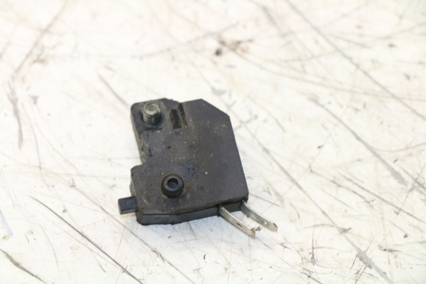 photo de CONTACTEUR FEU STOP DROIT ZNEN NEW ROLANDO 50 (2010 - 2020) - Détail de la pièce