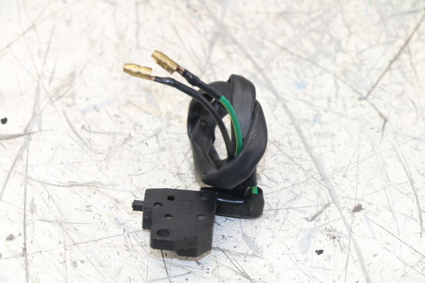 photo de CONTACTEUR FEU STOP DROIT TNT MOTOR OTTO 2T 50 (2012 - 2018) - Zoom état d’usage