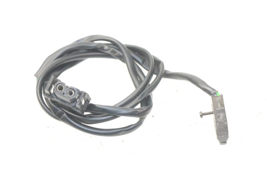 photo de CONTACTEUR FEU STOP DROIT BMW R GS 1150 (1999 - 2004) - Autre angle de vue