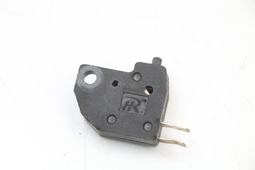 photo de CONTACTEUR FEU STOP DROIT KYMCO SUPER 8 4T 50 (2021 - 2024) - Vue principale