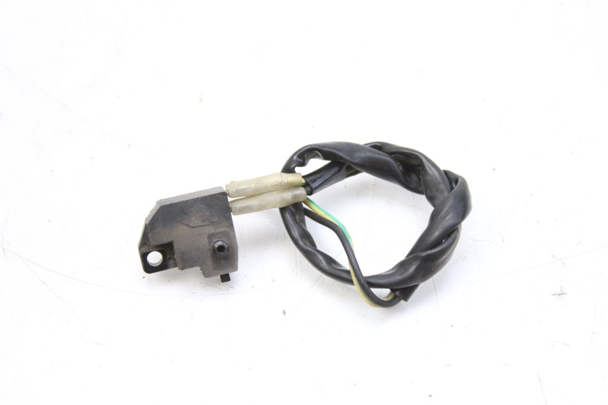 photo de CONTACTEUR FEU STOP DROIT PEUGEOT V-CLIC VCLIC 50 (2007 - 2013) - Détail de la pièce