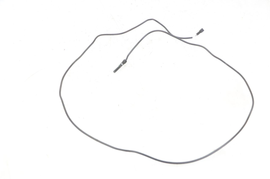 photo de CONTACTEUR FEU STOP DROIT DUALTRON VICTOR LIMITED 1 - Détail de la pièce