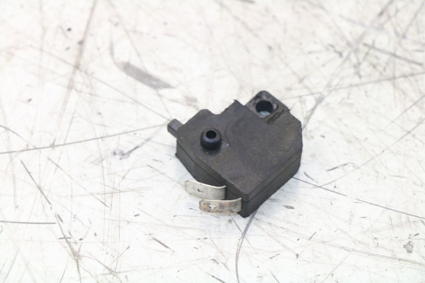 photo de CONTACTEUR FEU STOP DROIT ZNEN ZN50QT-11 50 (2007 - 2014) - Vue principale