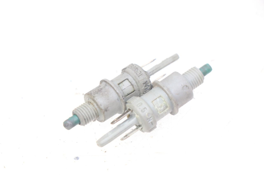 photo de CONTACTEUR FEU STOP MBK FLIPPER 50 (2004 - 2012) - Détail de la pièce