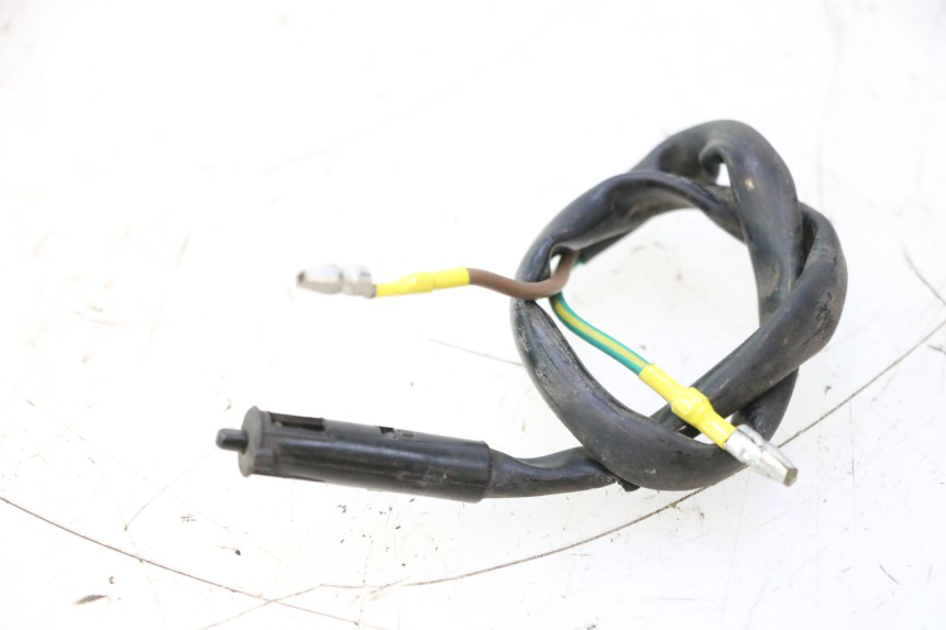 photo de CONTACTEUR FEU STOP GAUCHE TGB CITY RS 50 (2011 - 2016) - Zoom état d’usage
