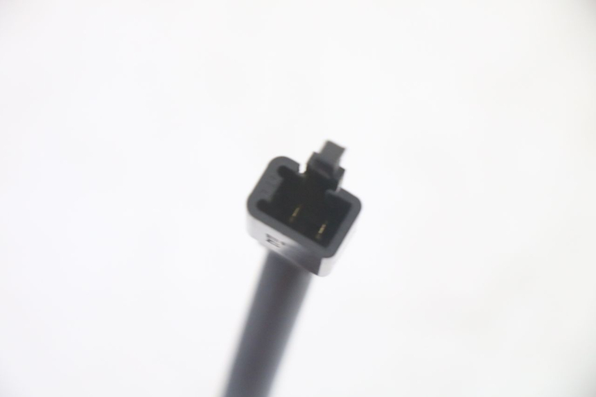 photo de CONTACTEUR FEU STOP GAUCHE YAMAHA CYGNUS X INJECTION 125 (2007 - 2013) - Autre angle de vue