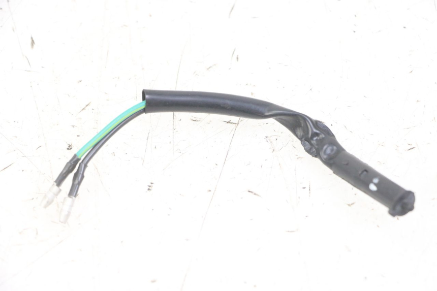 photo de CONTACTEUR FEU STOP GAUCHE SYM FIDDLE 3 III 50 (2014 - 2020) - Vue principale