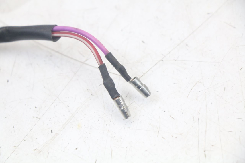 photo de CONTACTEUR FEU STOP GAUCHE TNT MOTOR ROMA 10' 4T 50 (2007 - 2018) - Autre angle de vue