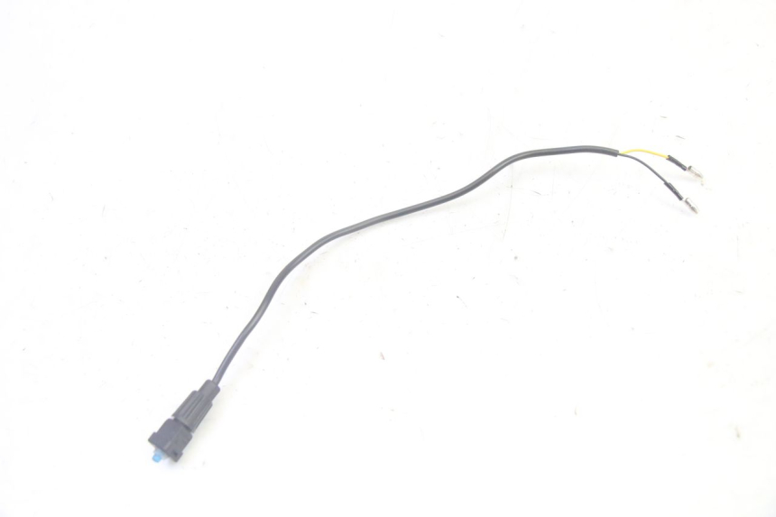 photo de CONTACTEUR FEU STOP GAUCHE JM MOTORS SANTANA EVO 50 (2024 - 2026) - Vue principale